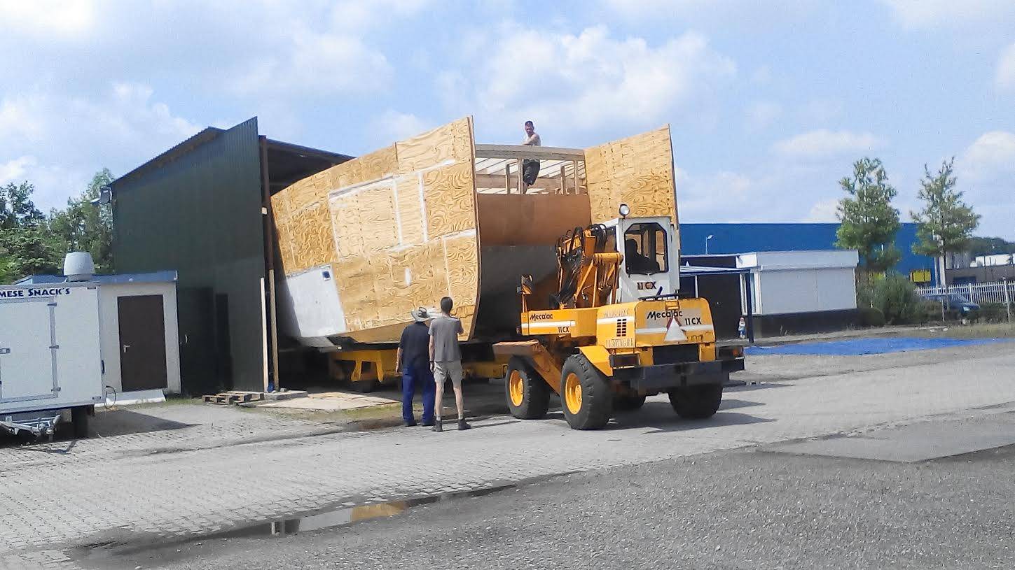 Bouw van een catamaran in hout epoxy