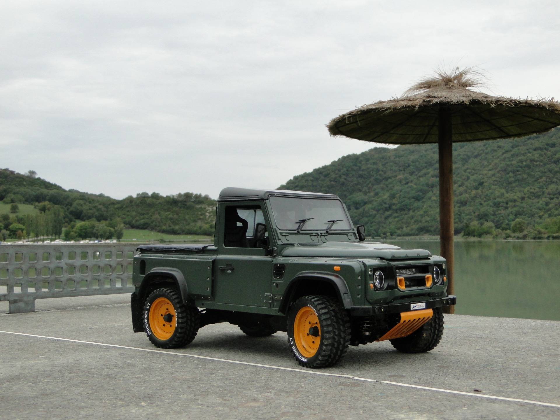 Landrover-Kahn-Pickup-Mr.Boat-epoxy