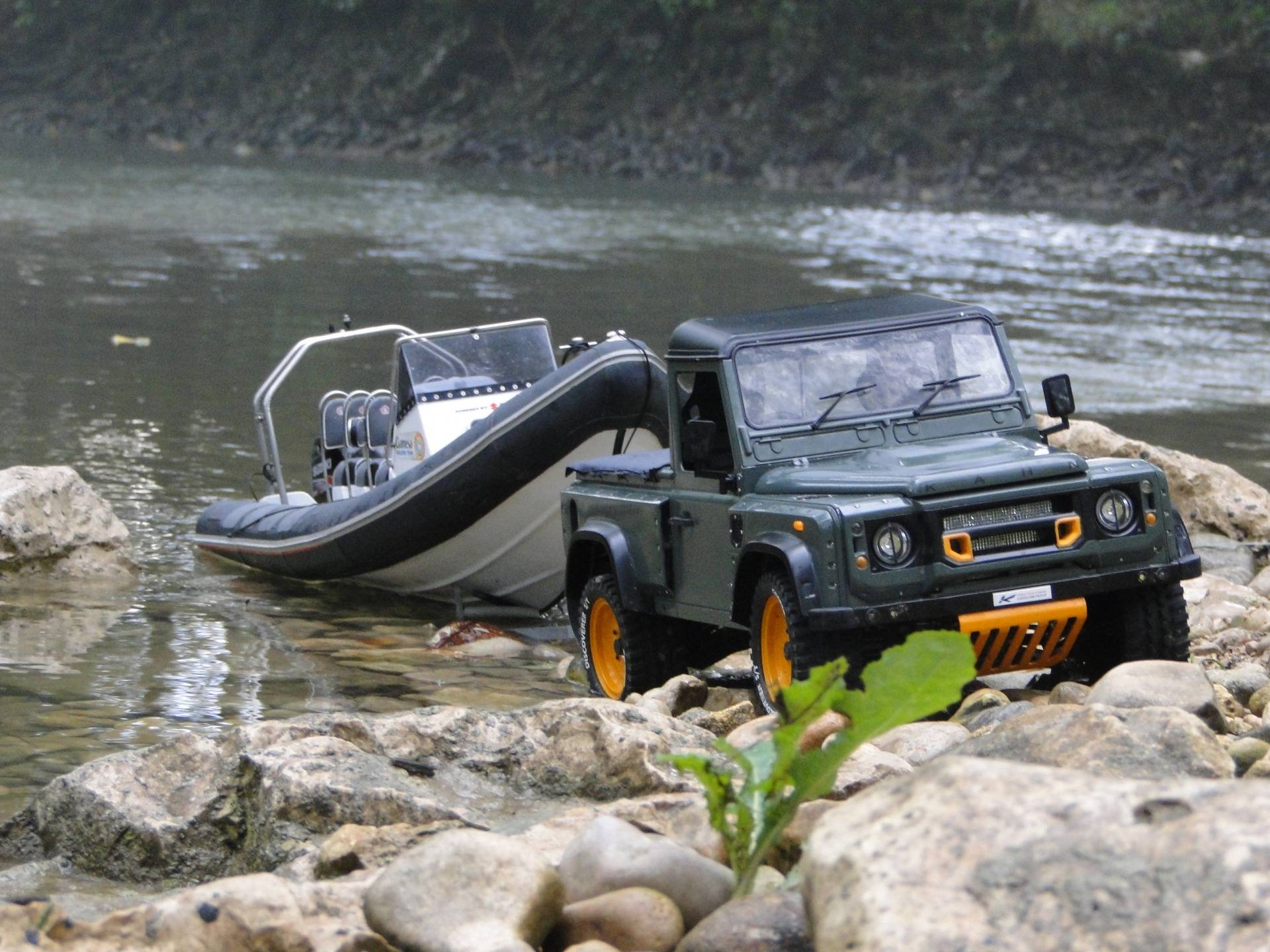 Landrover-pickup-ribeye-mrboat-epoxy