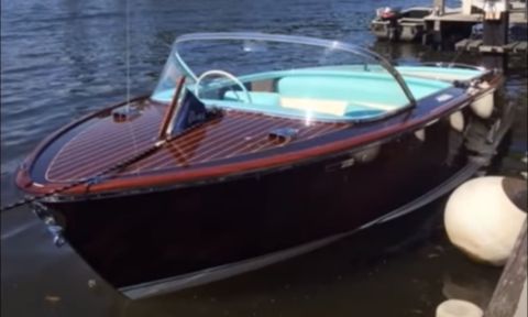 Renovatie klassieke motorboot