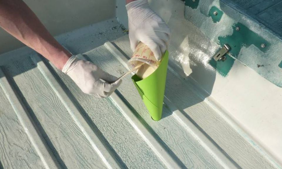 De dubbele bodem van je boot volschuimen